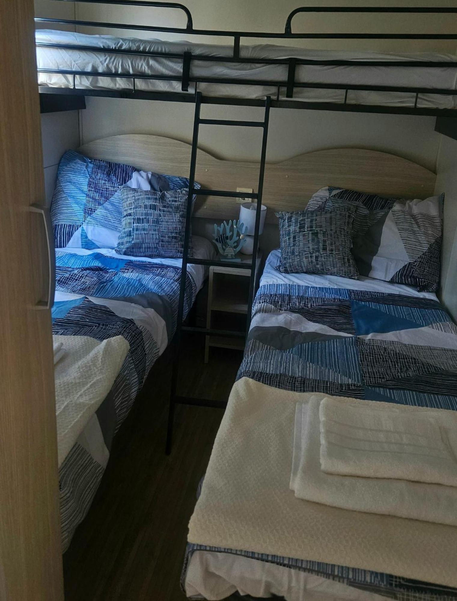 Mobile Home Relax Klenovica Extérieur photo
